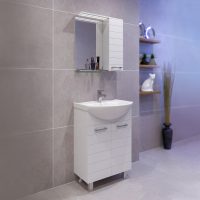 Горен шкаф за баня Корнер