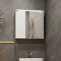 Горен шкаф за баня Страйп интериор