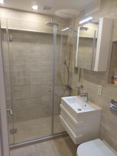 35303786_2256990284327583_5898368605816356864_n